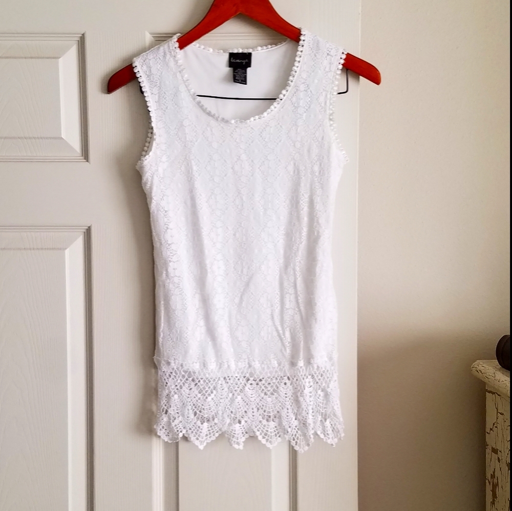 Lavanya S Lace Overlay Top White Excellent Overall